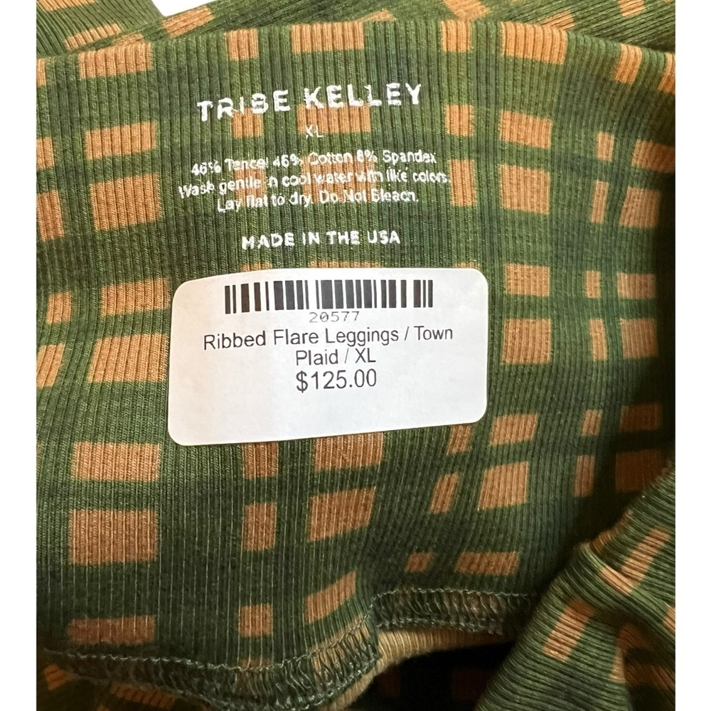 Tribe Kelley Set Ribbed Flare Leggings & Bra Set – Town Plaid – XL - Picture 4 of 7